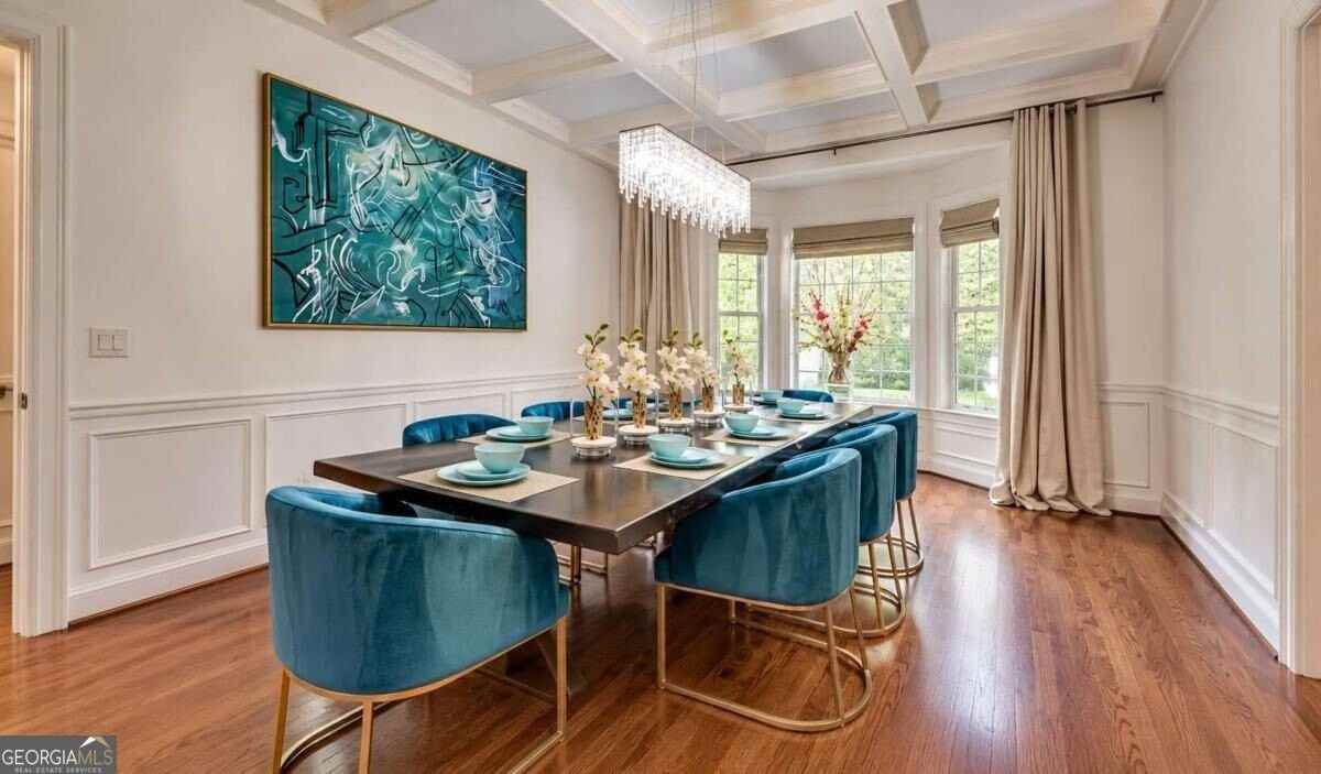 3337 Habersham Rd Nw - Photo 4 of 16