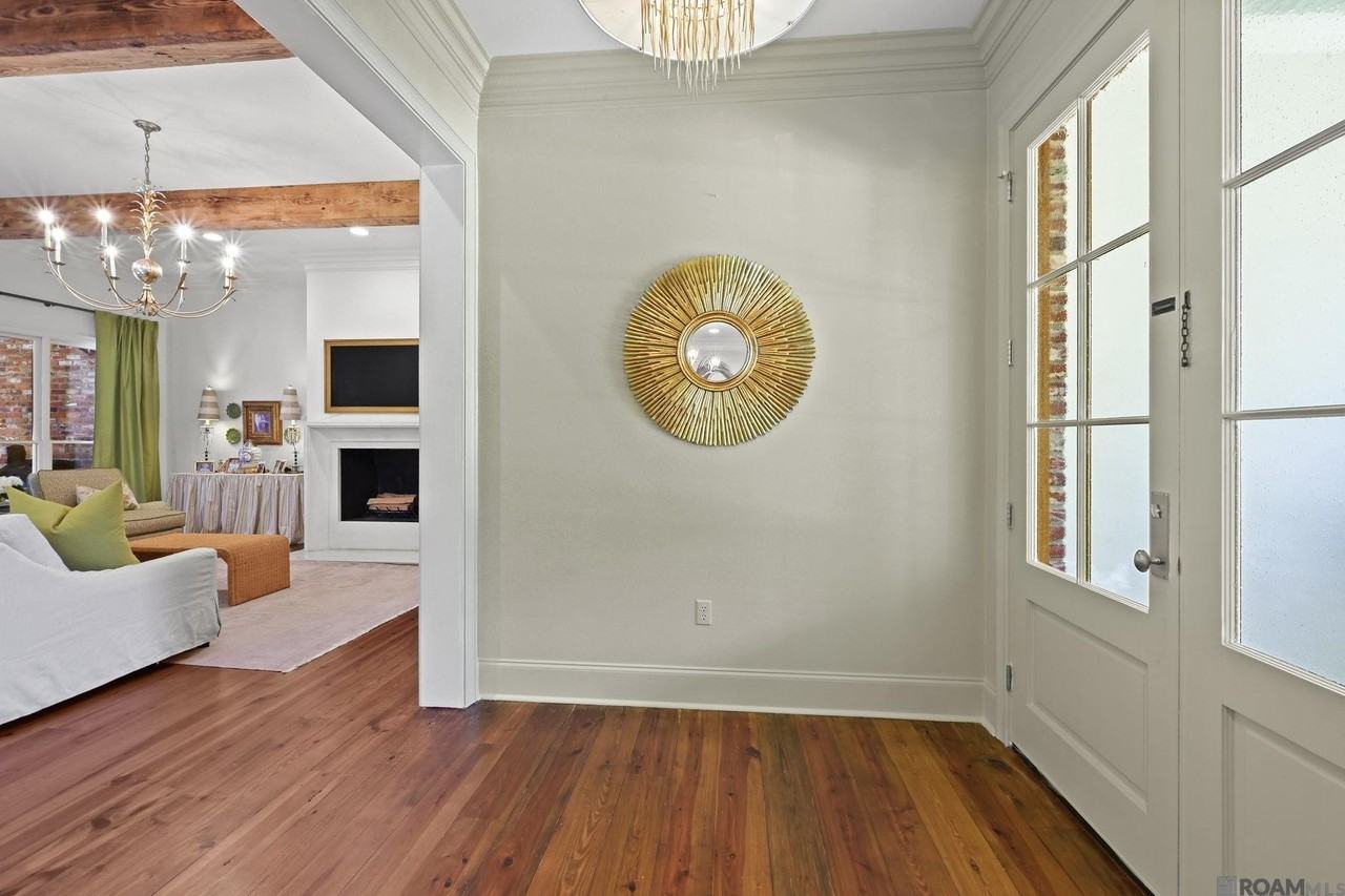 18026 Prestwick Ave - Photo 5 of 32