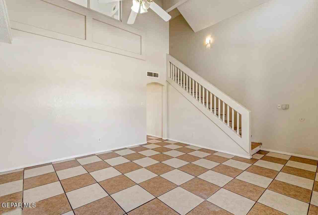 3432 Chickasaw Dr - Photo 4 of 11