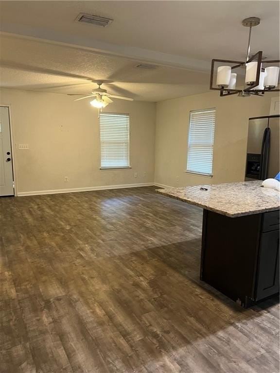 409 Lakewood Ave - Photo 3 of 9