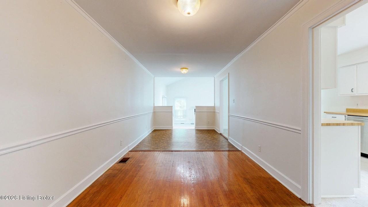 3806 Napanee Rd - Photo 7 of 34