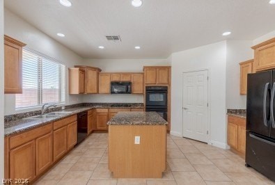 2553 Chateau Clermont St - Photo 4 of 36