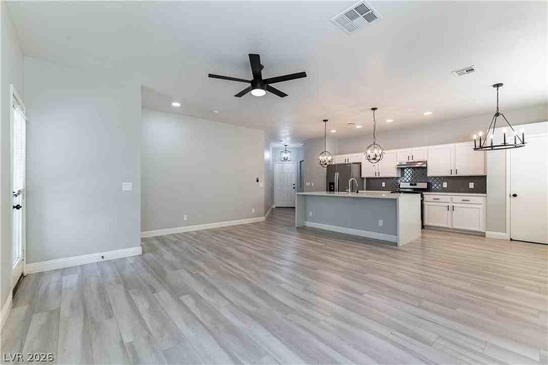 7621 Certitude Ave - Photo 7 of 25