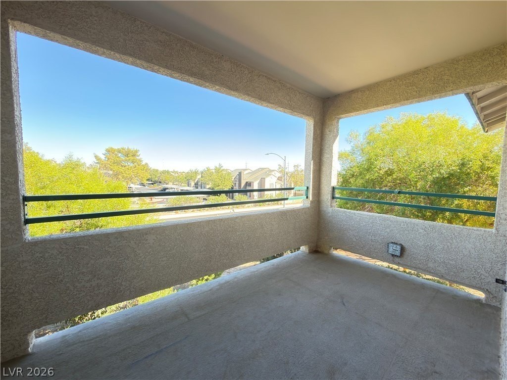 5251 Lindell Rd #204 - Photo 3 of 24