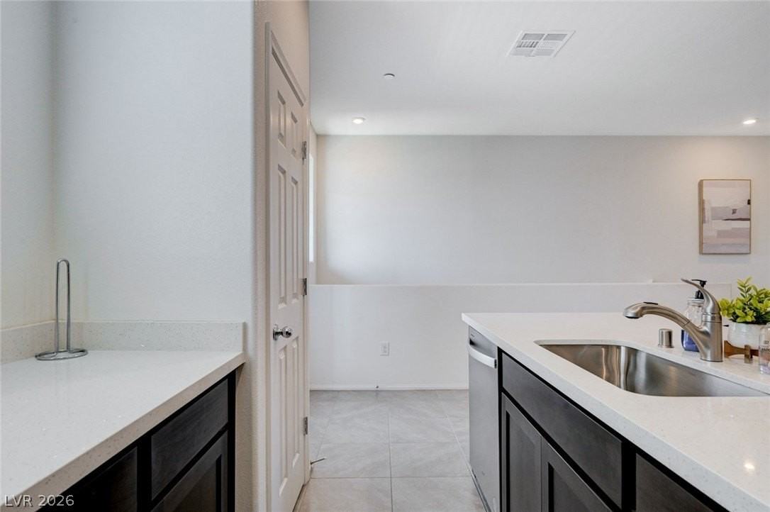 6515 Taffrail Ave - Photo 7 of 24