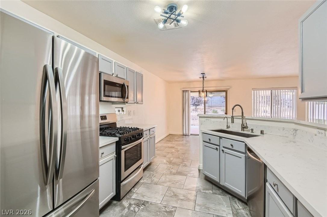 9577 Brooks Lake Ave - Photo 2 of 11