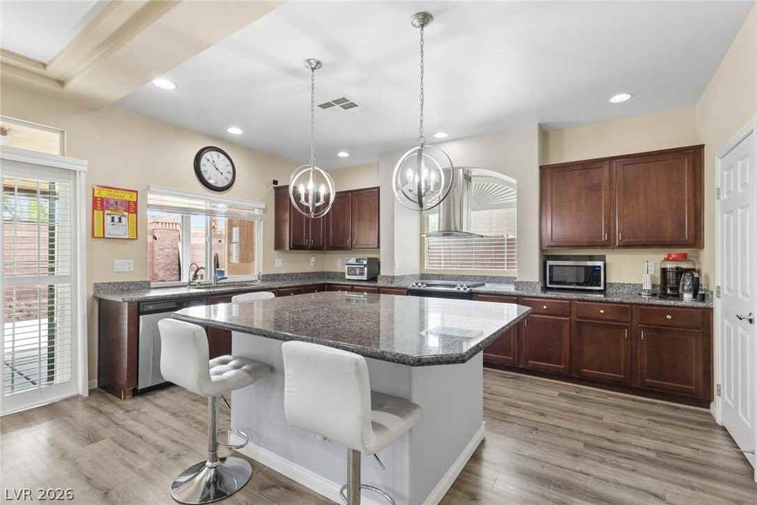 8194 Duncan Peak Ct - Photo 5 of 23
