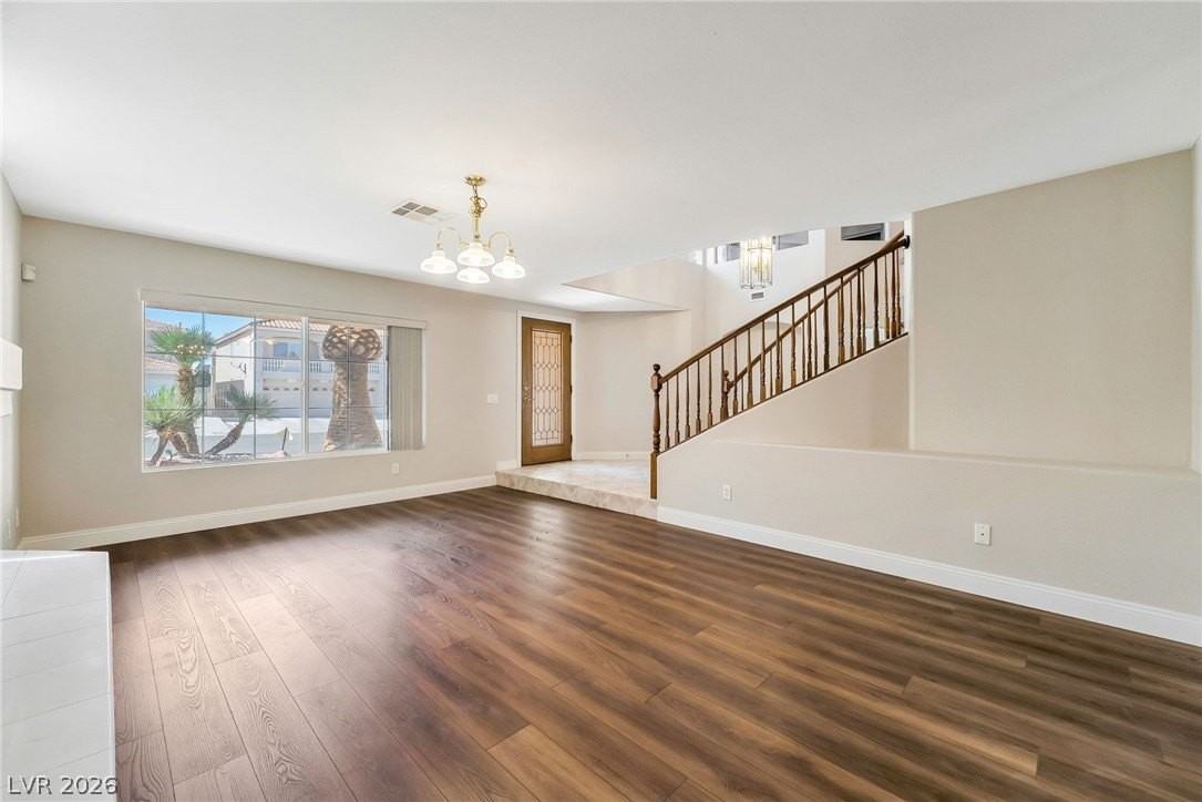 9800 Ramhorn Canyon St - Photo 6 of 32