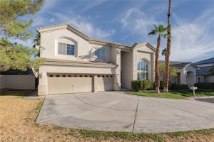 featured image of 16 Dollar Pointe Ave