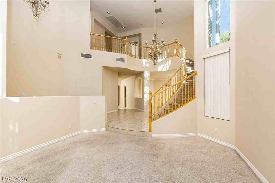 16 Dollar Pointe Ave - Photo 4 of 50