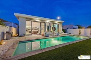 featured image of 939 Bernardi Ln