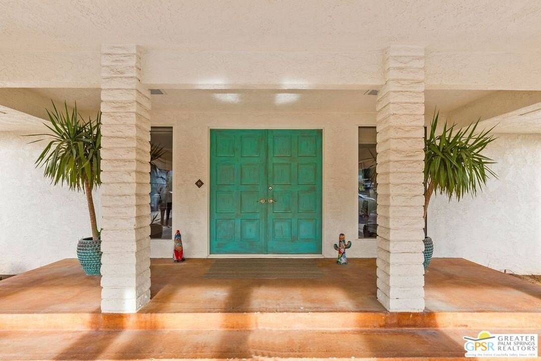 73484 Tamarisk St - Photo 6 of 39