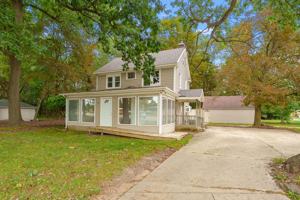 featured image of 3743 Gull Rd