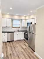 featured image of 3102 Cromwell Ct