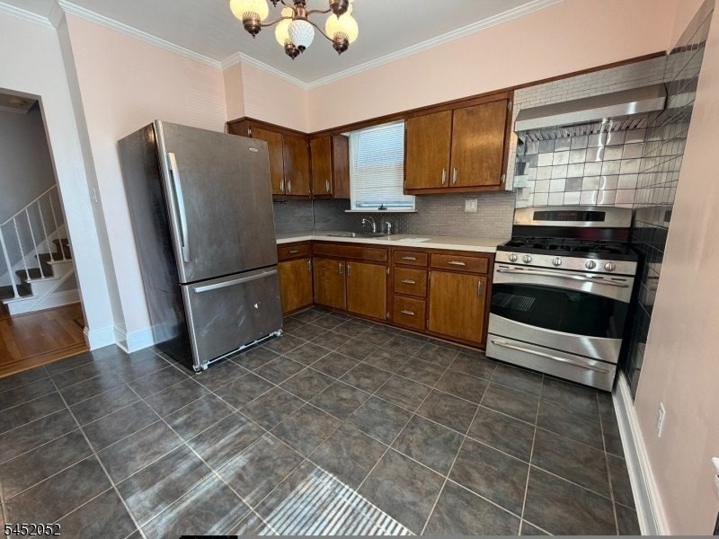 182 2nd St #2 - Photo 5 of 14