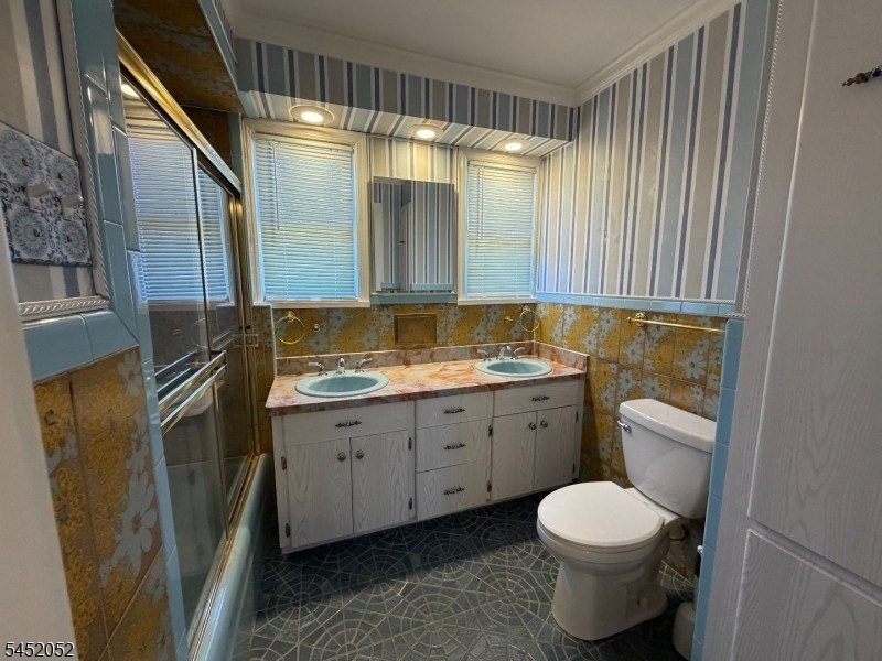 182 2nd St #2 - Photo 7 of 14