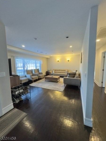 242 Totowa Rd - Photo 4 of 23