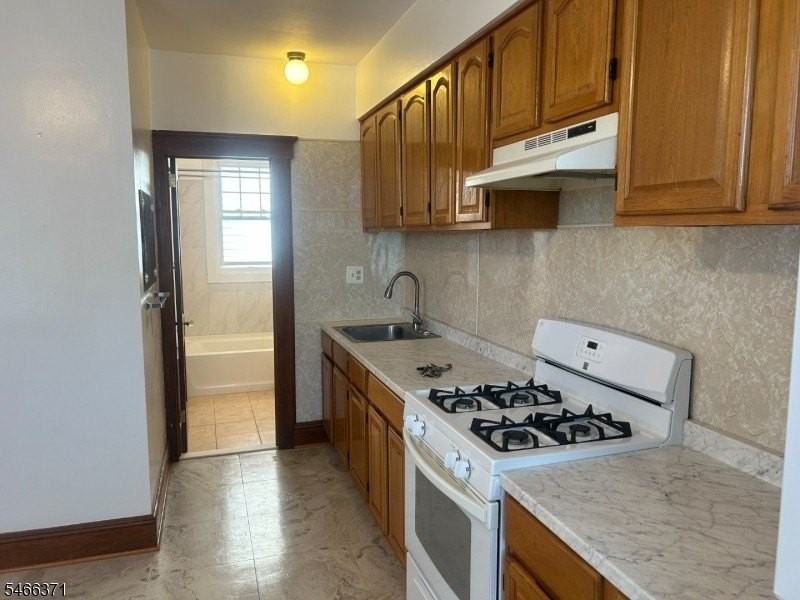 134 Ray St - Photo 5 of 21