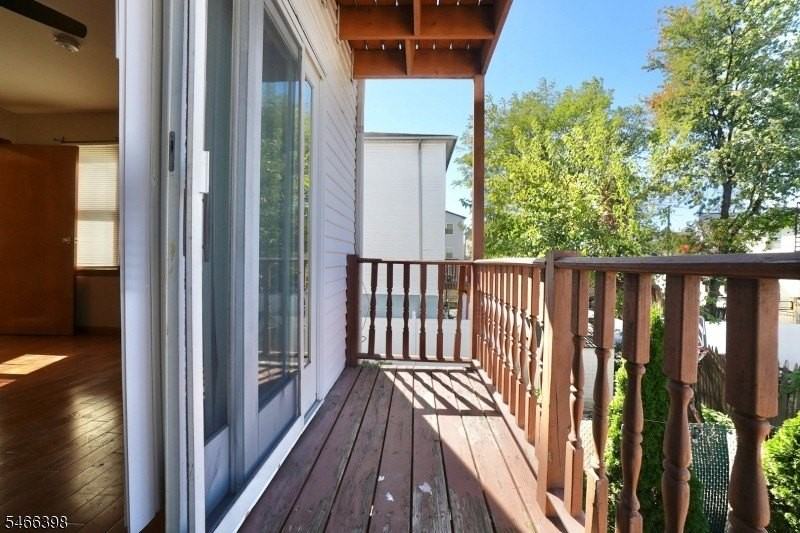616 N 9th St #1 - Photo 4 of 22