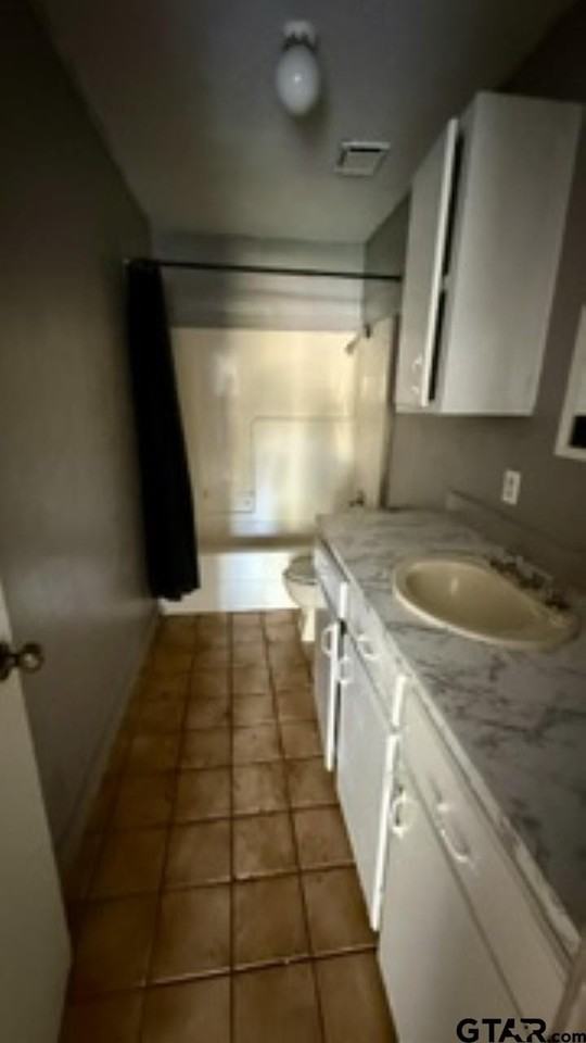 435 Georgia Ave - Photo 7 of 10