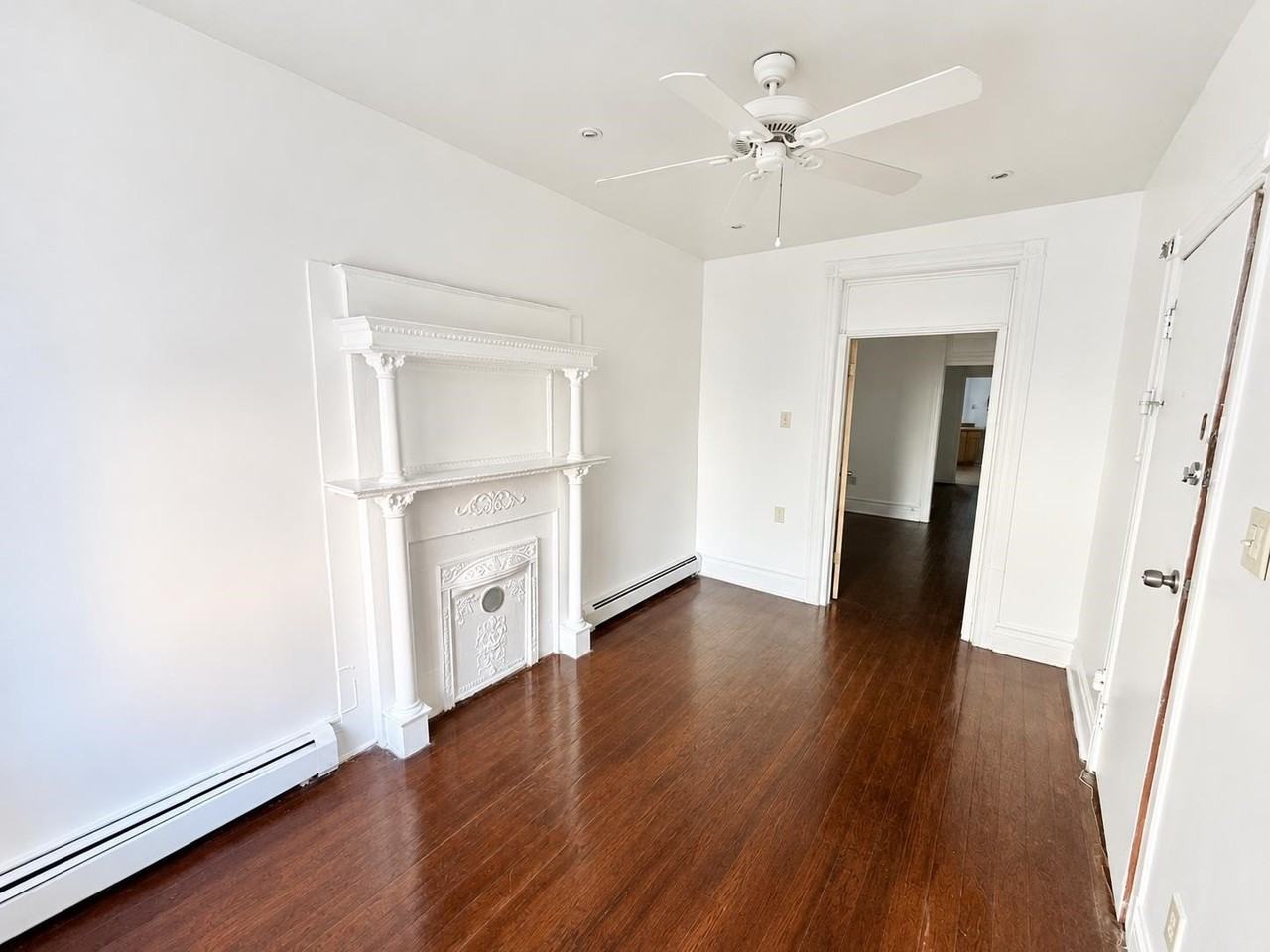 319 8th St #1L - Photo 2 of 13