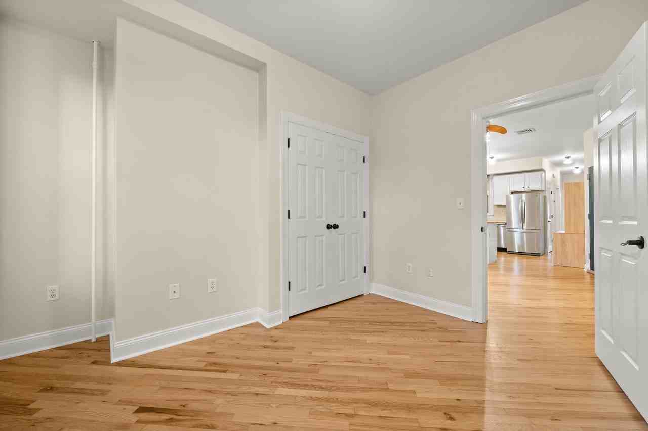 25 Bleecker St #2R - Photo 6 of 15