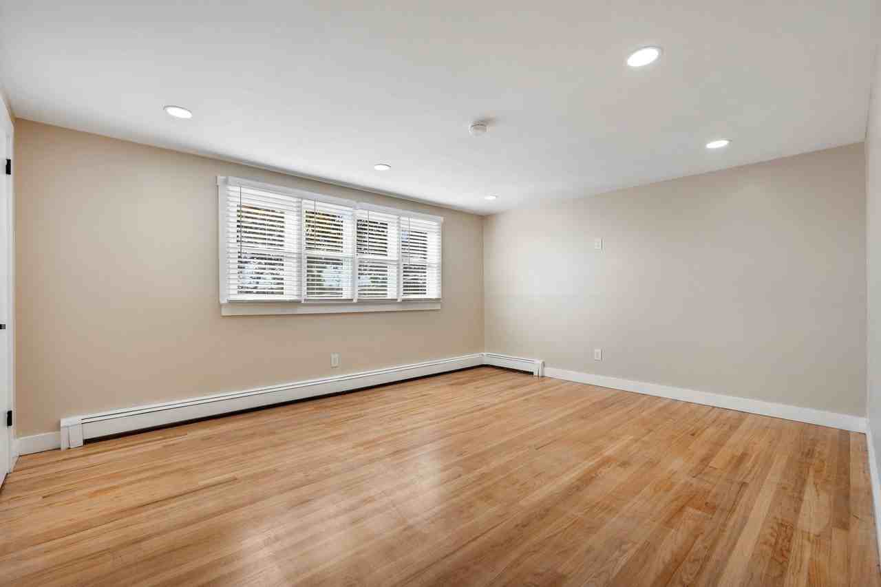 416 Cator Ave #2 - Photo 5 of 16