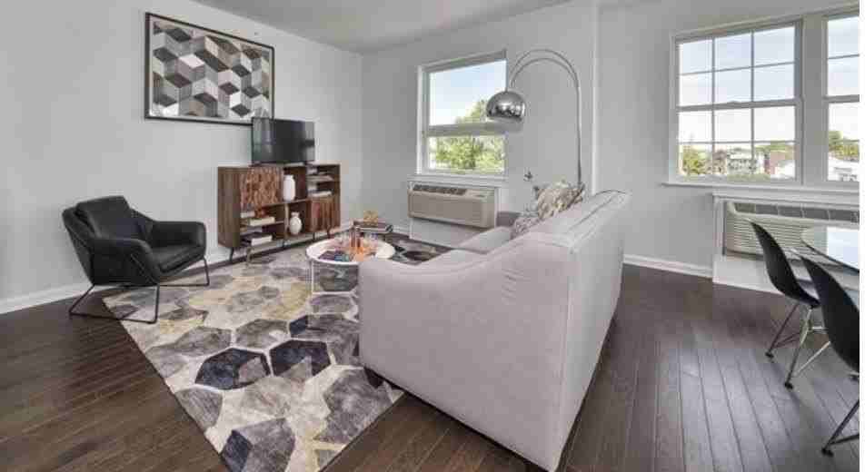304 Broadway #302 - Photo 4 of 7