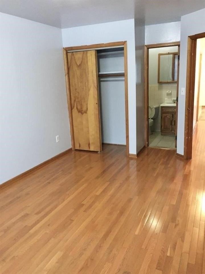 95 Sanford Pl #1 - Photo 4 of 8