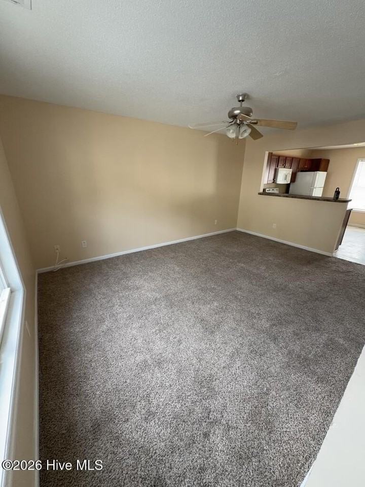 168 Cornerstone Pl - Photo 2 of 9