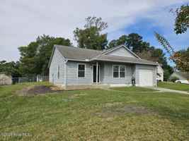 featured image of 3701 Dovefield Ct