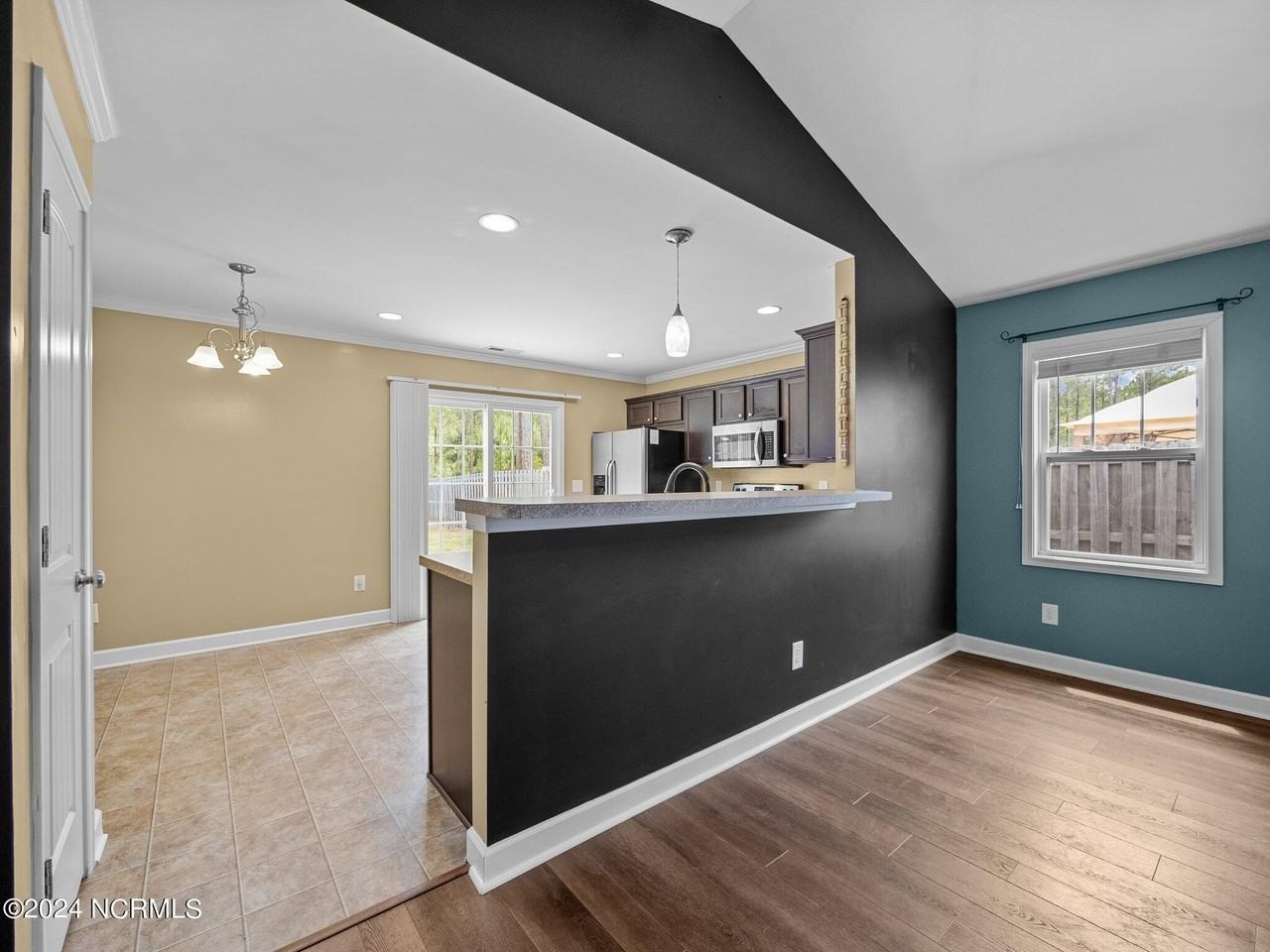 420 Salvo Ct - Photo 6 of 27
