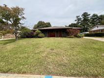 111 Hollingsworth Dr - Photo 1 of 1