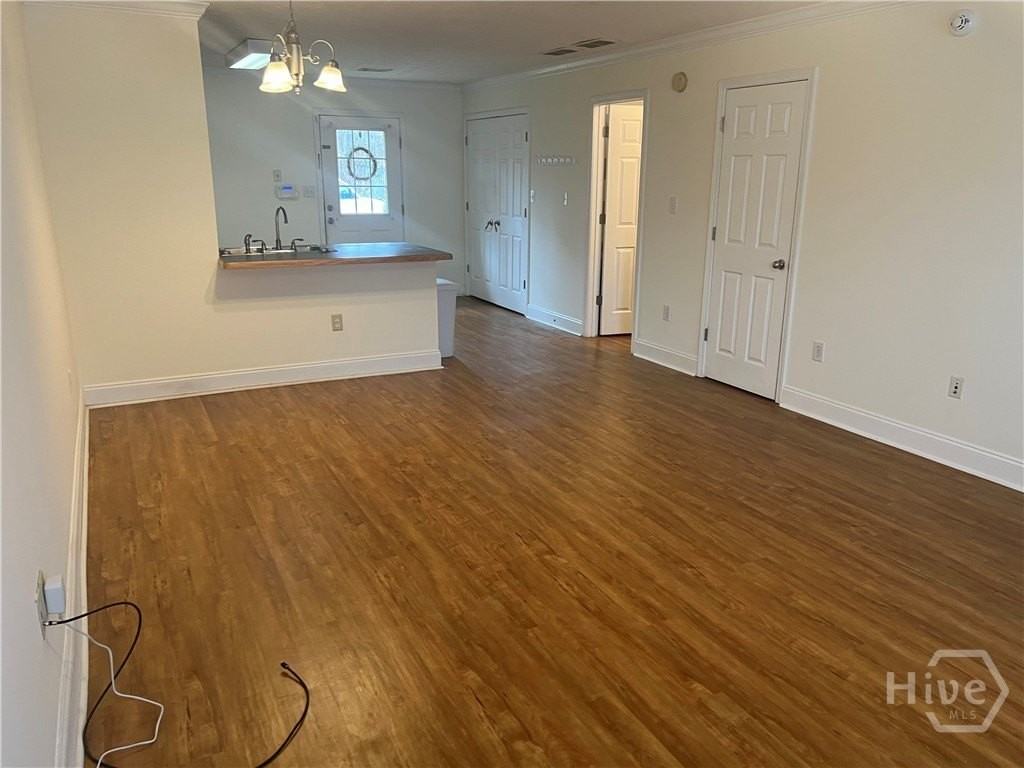 105 Westchester Dr #H6 - Photo 4 of 29