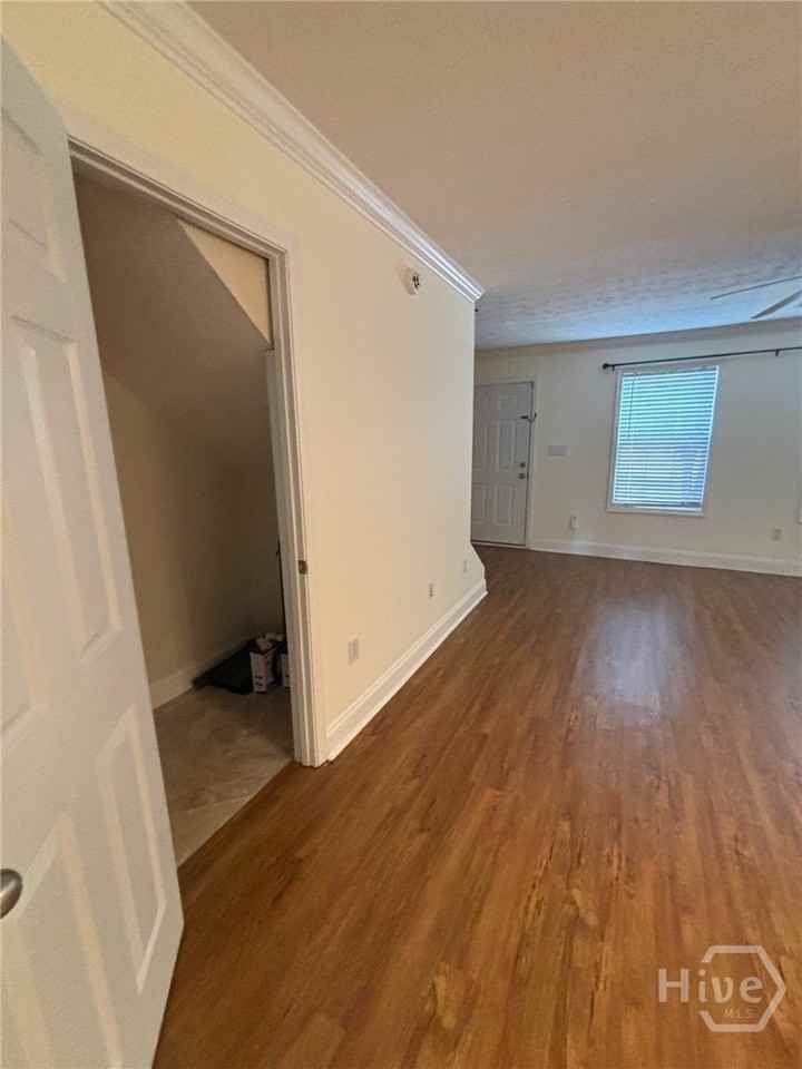 105 Westchester Dr #H6 - Photo 5 of 29
