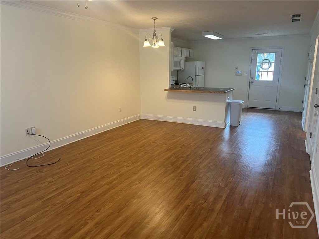 105 Westchester Dr #H6 - Photo 7 of 29