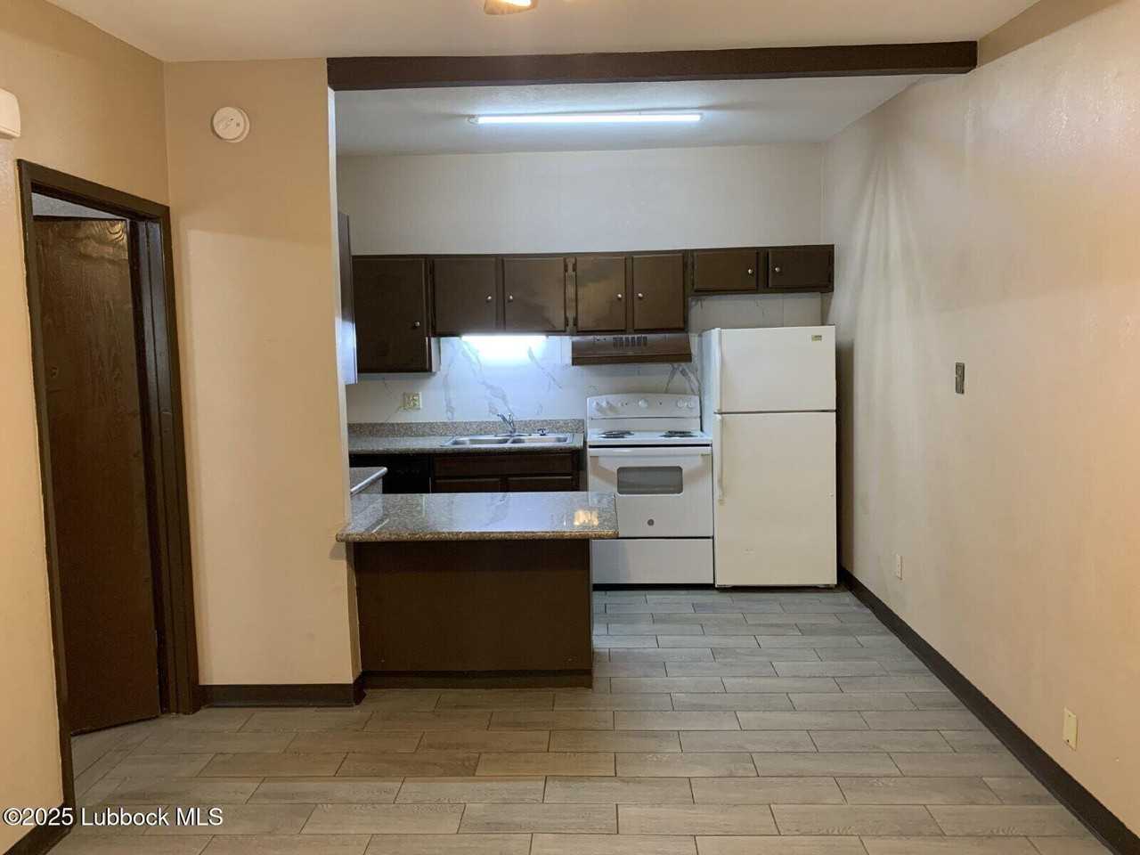 226 Cherry St #17 - Photo 2 of 7
