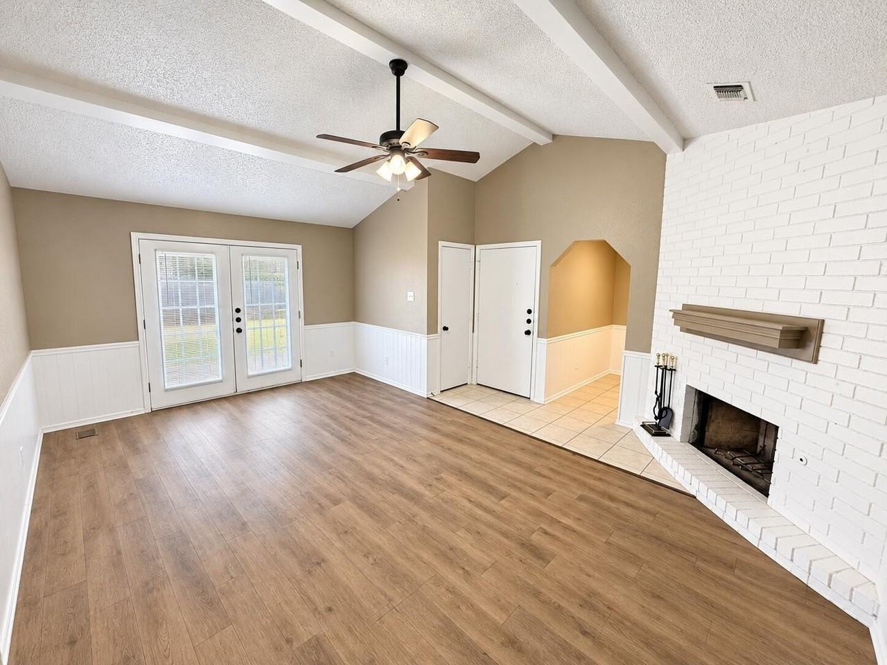 6916 Fremont Ave #A - Photo 2 of 10