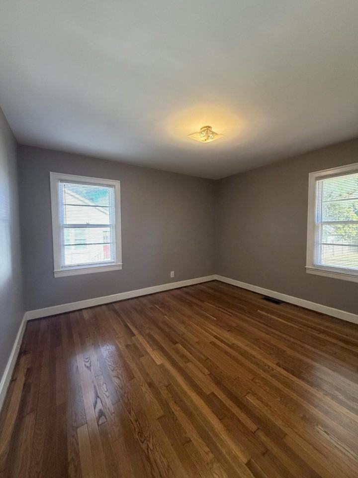 206 Cardinal Ave - Photo 6 of 13