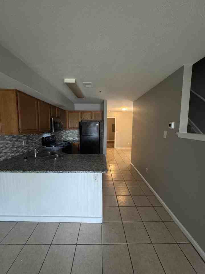 228 Mousas Way - Photo 5 of 23