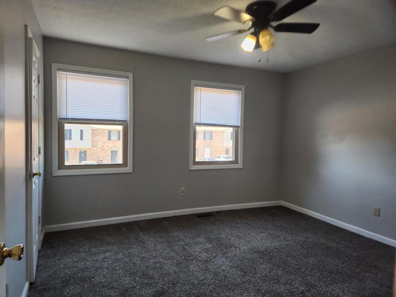 171 S Killarney Ln #1 - Photo 3 of 8