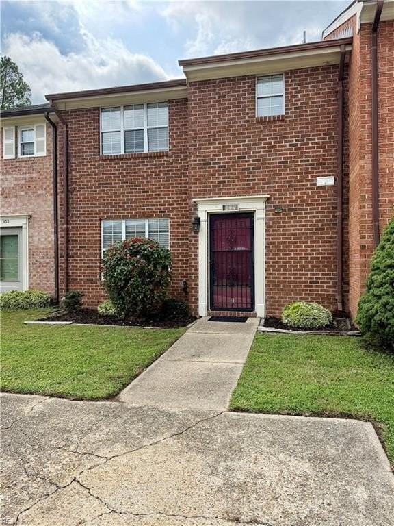 937 Welch Cir - Photo 2 of 36