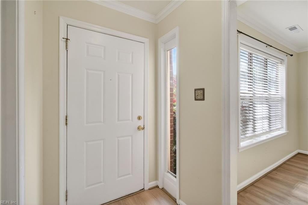 937 Welch Cir - Photo 3 of 36