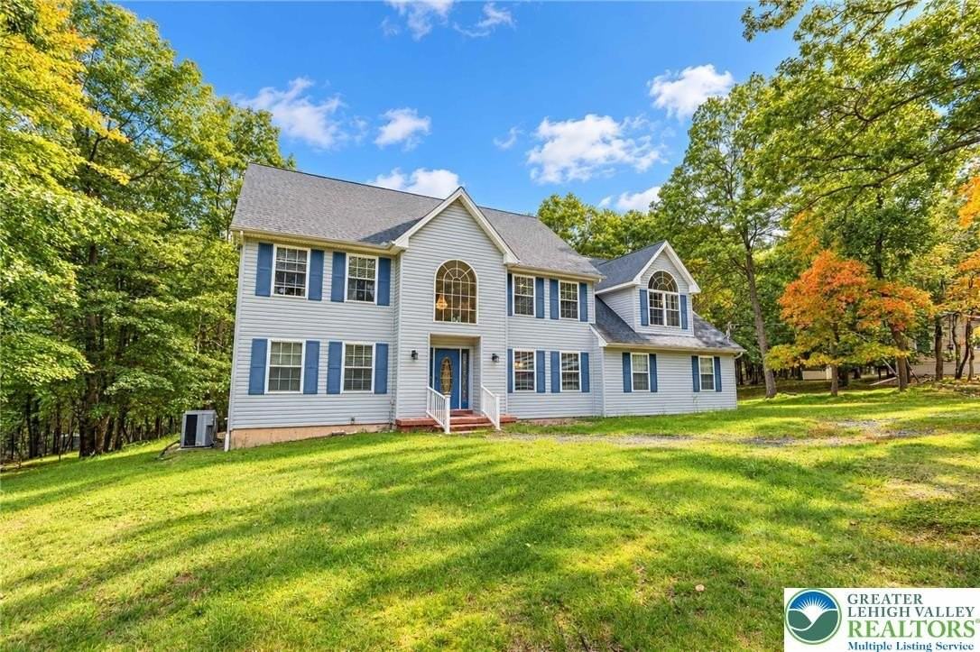 159 Winding Way - Photo 3 of 50