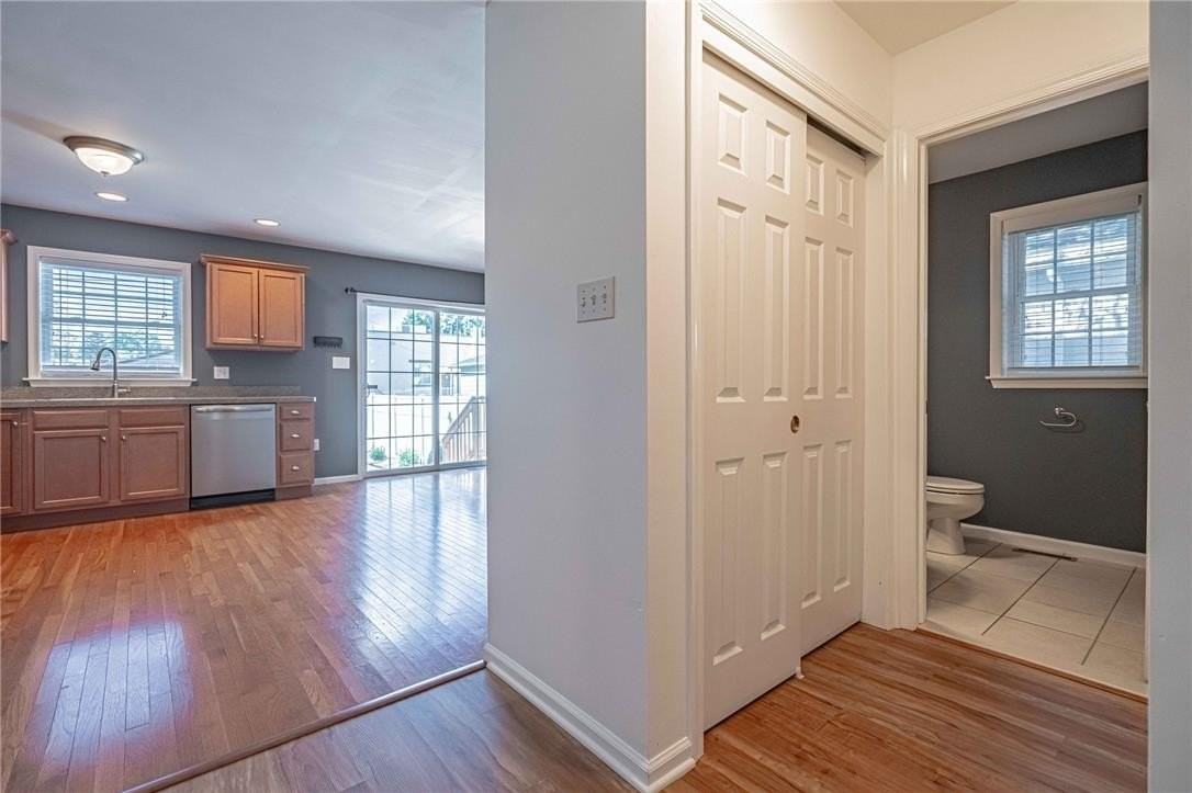 1427 Chelsea Ave - Photo 6 of 39