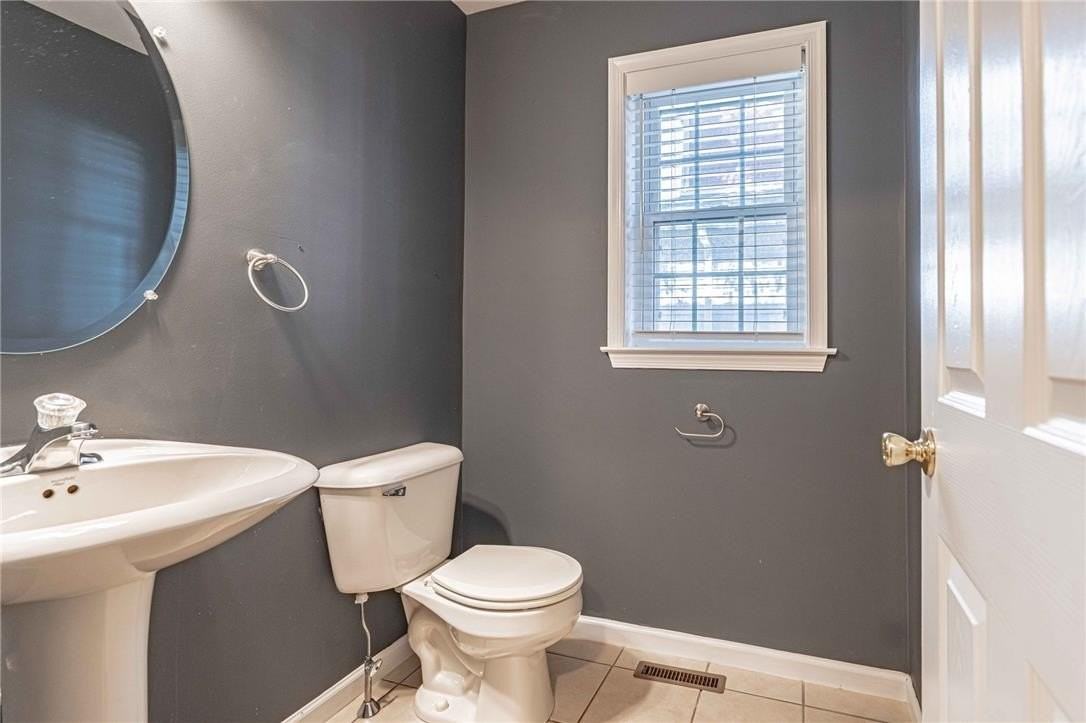 1427 Chelsea Ave - Photo 7 of 39