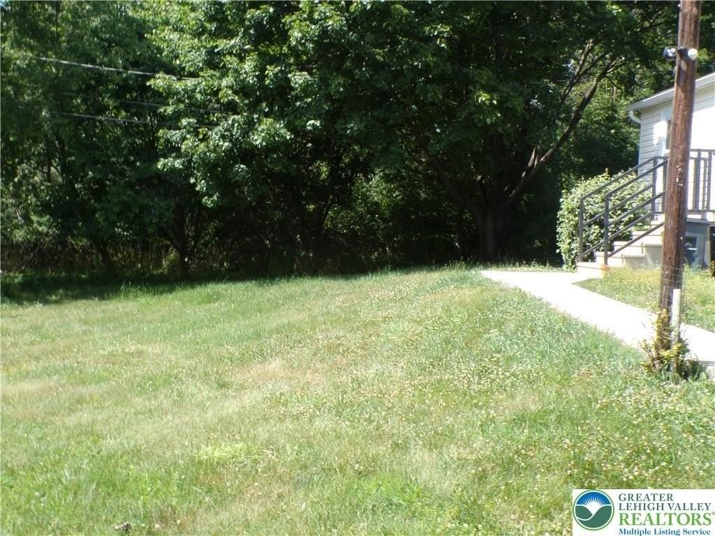 7877 Gun Club Rd - Photo 2 of 15