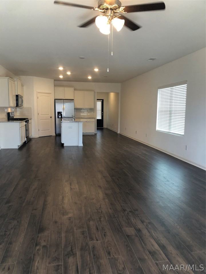6231 Town Ln - Photo 3 of 22