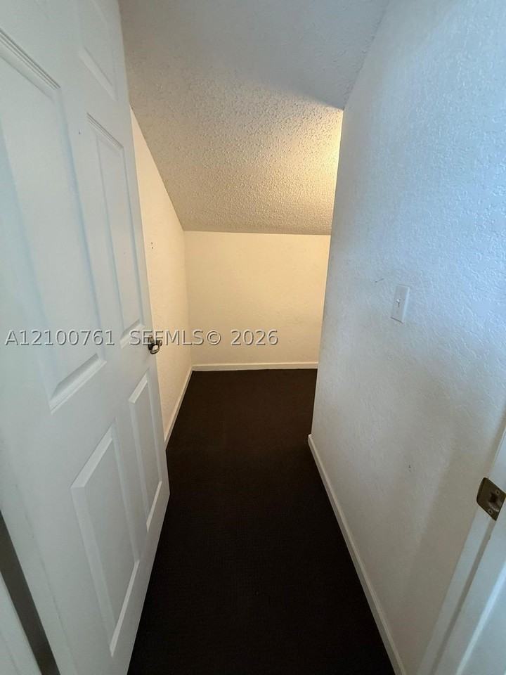 2090 Nw 99th Way #0 - Photo 4 of 20