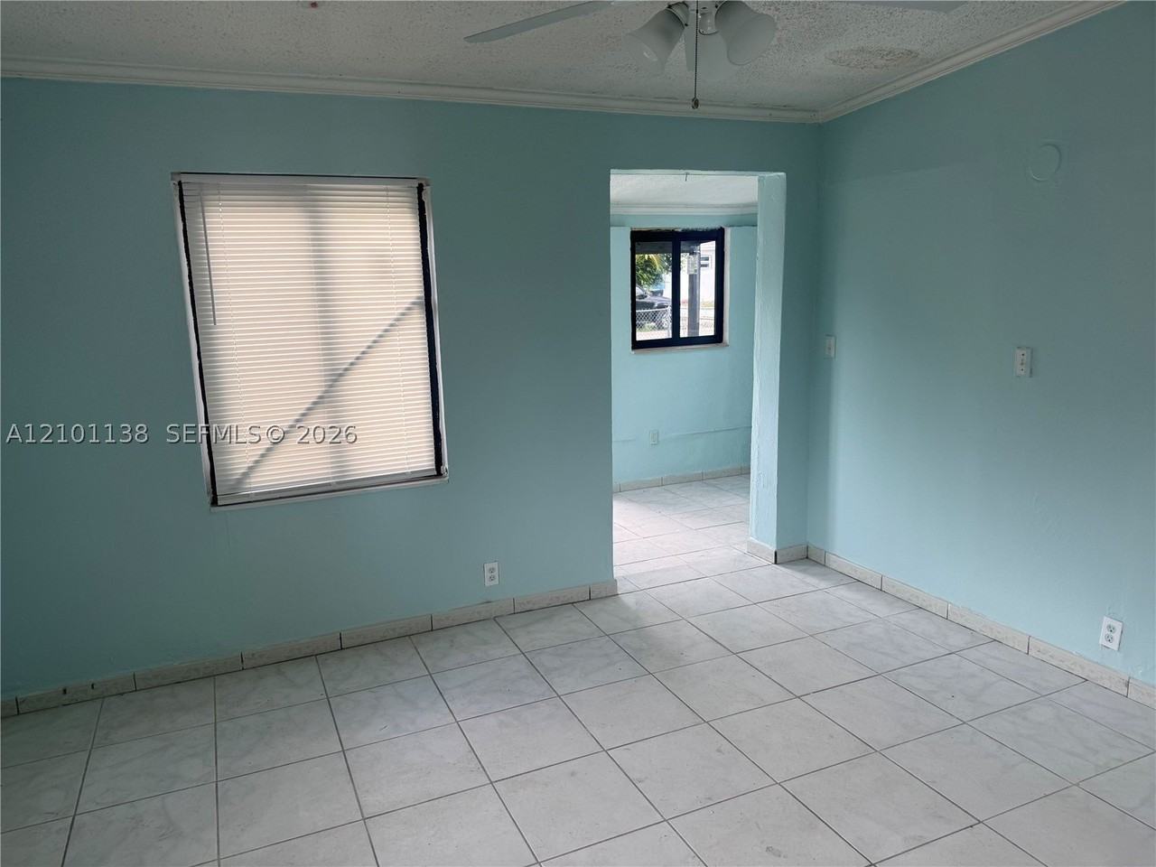 2130 Rutland St - Photo 4 of 15